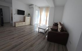 Vera Home 3